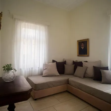 Σπίτι διακοπών Tatiana's Garden House *